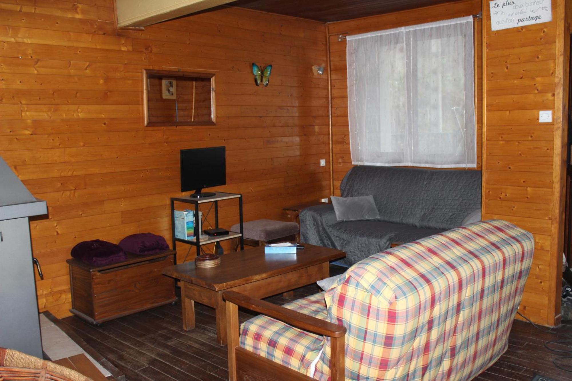 Maison De Charme Calme Entouree De Montagne Ussat Eksteriør billede