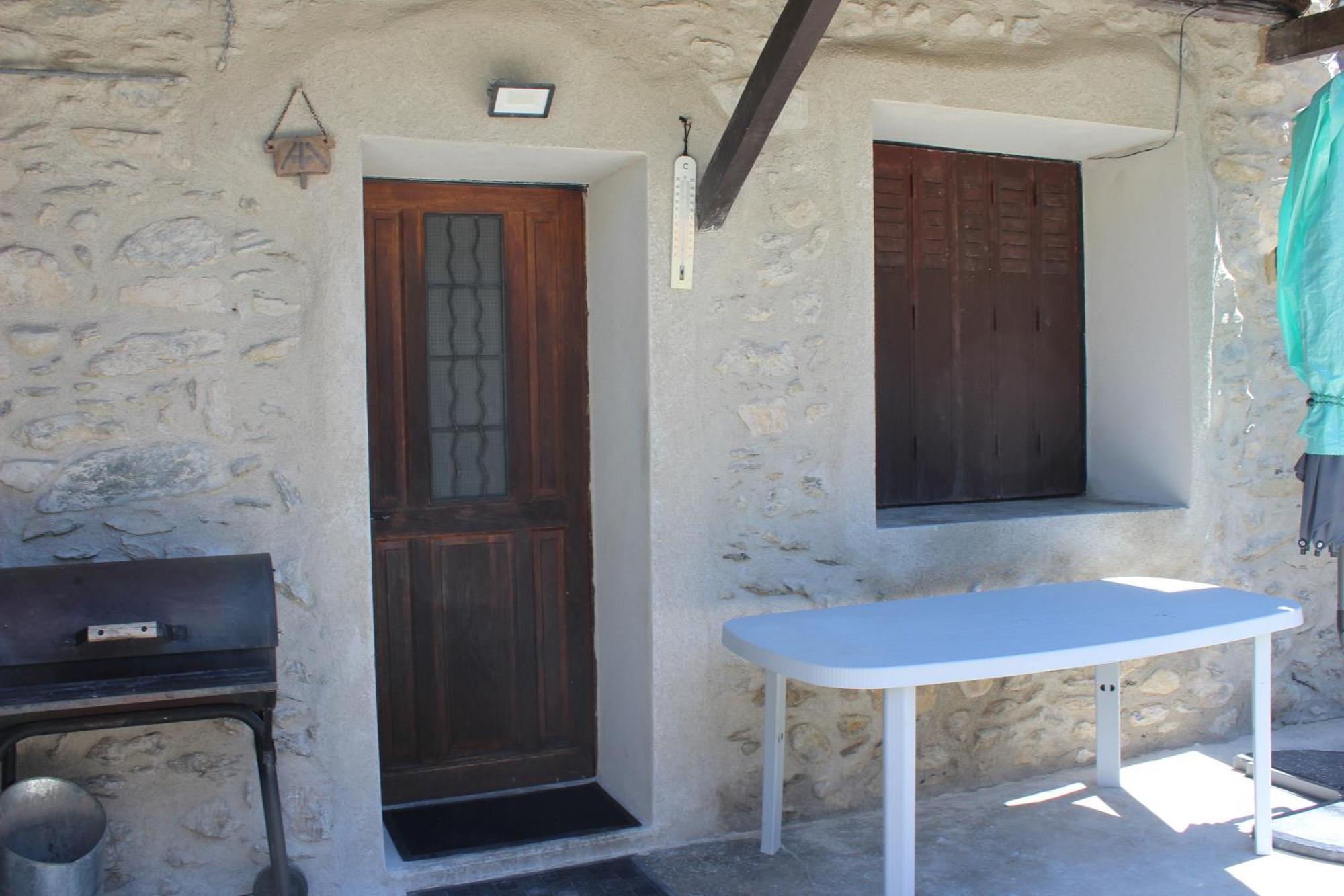 Maison De Charme Calme Entouree De Montagne Ussat Eksteriør billede